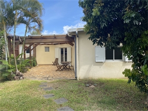 maison-villa à la vente -   97417  SAINT-DENIS, surface 185 m2 vente maison-villa - APR685165